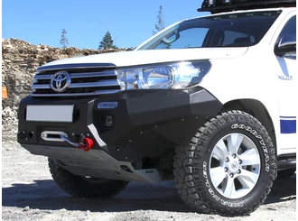 Rival Első lökhárító, alumínium - Toyota Hilux 2016-2020