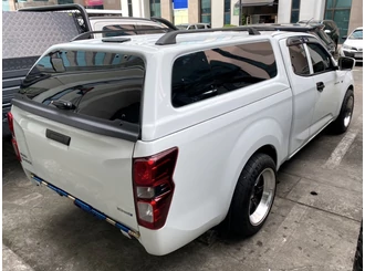 Aeroklas Stylish felépítmény - kipattintható oldalüveg - fényezett - Isuzu E/C 2020-2024