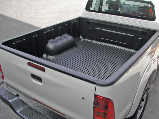 PRO-FORM platóbélés - peremes - Isuzu E/C 2015-