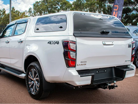 Aeroklas Stylish felépítmény - felnyitható oldalüveg - 404 inishmore zöld - Isuzu D/C 2025-