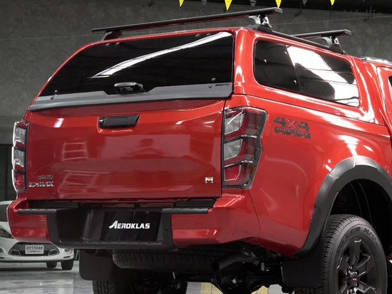 Aeroklas Stylish felépítmény - kipattintható oldalüveg - 404 inishmore zöld - Isuzu E/C 2025-
