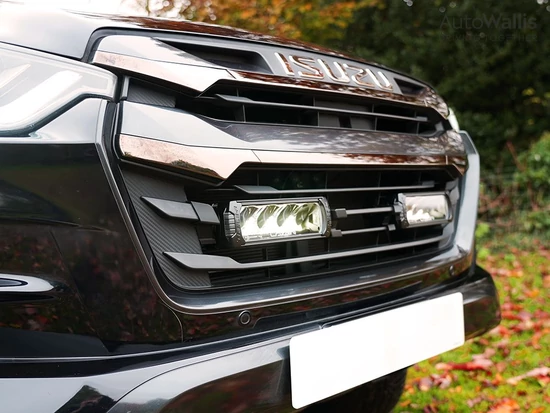 Lazer Lamps Hűtőmaszk LED lámpa szett - Triple-R Wide - D-Max 2023-2024